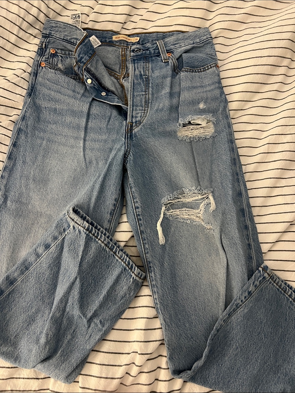 Levi's Ribcage Straight Ankle Jeans